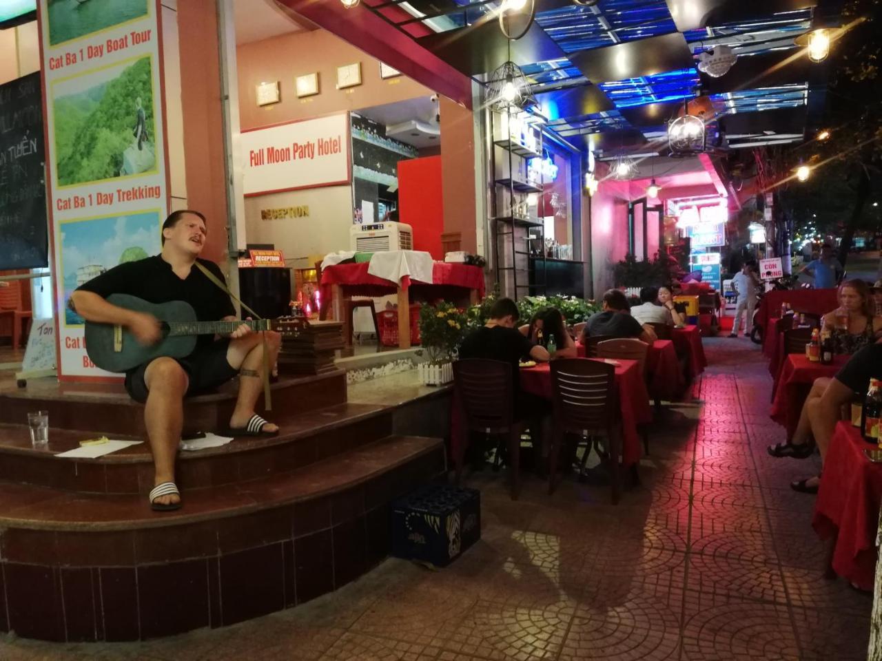 Full Moon Party Hotel Hai Phong Exterior foto